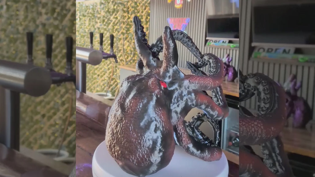 Kraken Bottle Holder - Hand-Painted Red/Black